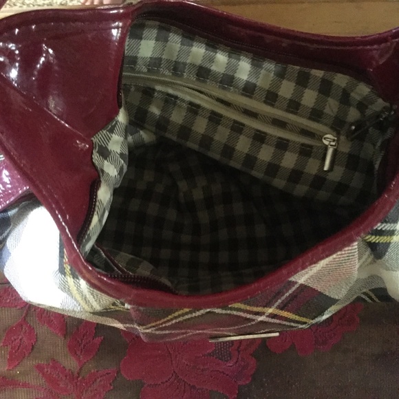 Authentic Burberry Hobo - Picture 3 of 4